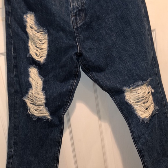 Jeans - Picture 3 of 4